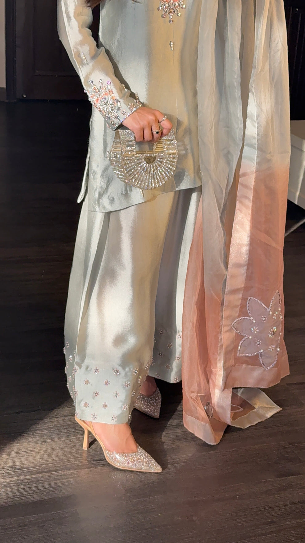 ZAREEN || MINT FARSHI alternate view